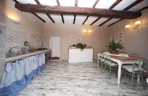 Bomarzo Apartment | Sacrobosco apartment Olive