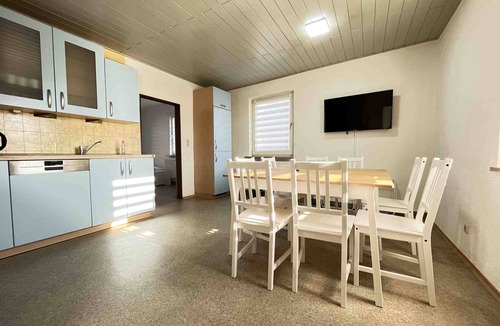 Schwandorf Apartment | (SAD211) Large workers rental/rental housing