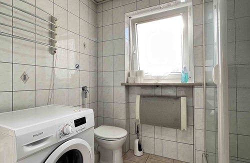 Schwandorf Apartment | (SAD211) Large workers rental/rental housing