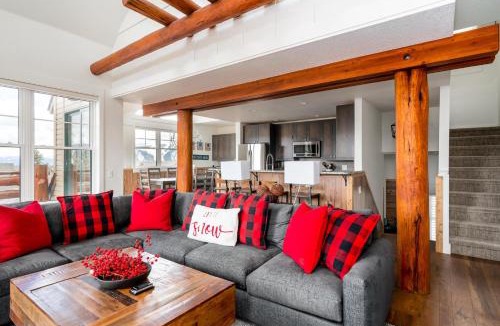 Saddle Ridge Apartment | Saddle Ridge D1
