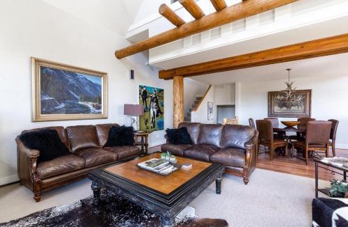 Saddle Ridge Apartment | Saddle Ridge V2