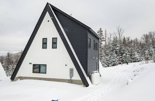 Rangeley House | Saddleback Parmachenee 14 - A Frame- easy ski-in/out location!
