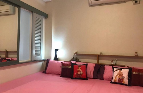 Racha Thewa Hostel | Saen Sabai Hostel