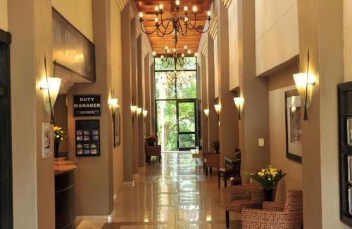 Rustenburg Hotel | Safari Hotel & Convention Centre, Rustenburg
