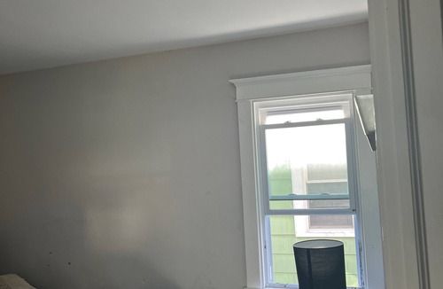 North Buffalo Apartment | Safe and secure 3 bedroom 1 bathroom premium loft, and location. With driveway