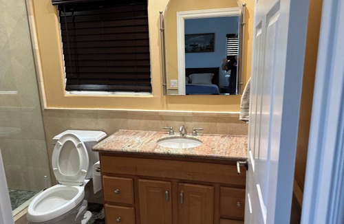 Granada Hills South House | Safe clean