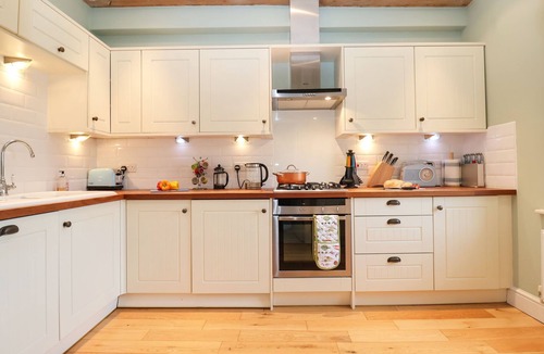 Blythburgh Cottage | Saffron, Blythview