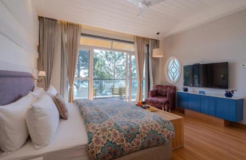 Khattalwada Villa | SaffronStays Casa Stella