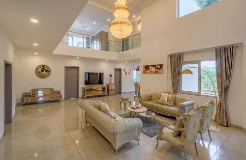 Pen Villa | SaffronStays Ivory Mansion