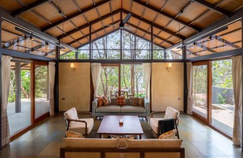 Ambavna Villa | SaffronStays Lokahi