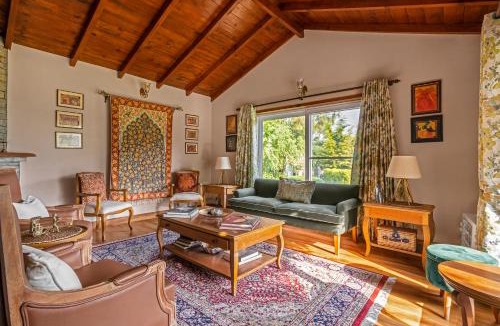 Kaul Villa | SaffronStays Plaksha - 2BR pet-friendly homestay with Himalayan views, verandah dining & bonfire near Chauli ki Jali