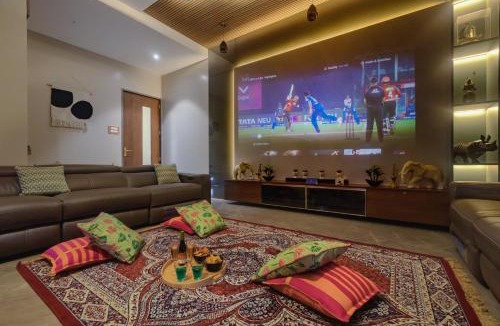 Chendhare Villa | SaffronStays Skylight