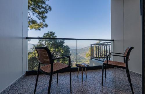 Kaul Villa | SaffronStays The Unwind Chalet Majestic Suites