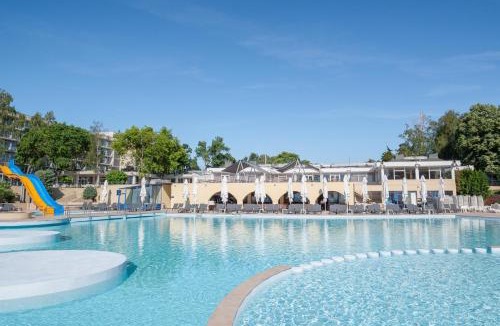 Saturn Hotel | Safir Blue Resort