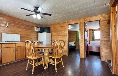 Wasaga Beach Hotel | Saga Resort