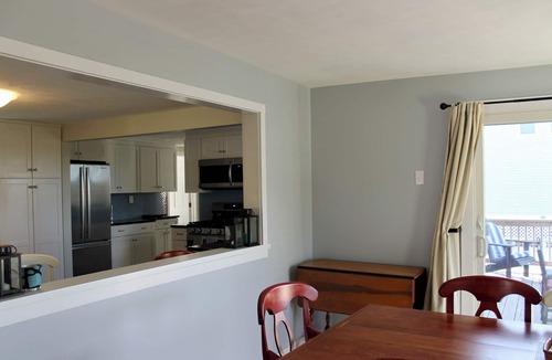 Sagamore Beach Cottage | Sagamore Beach large group rental, steps to private beach!