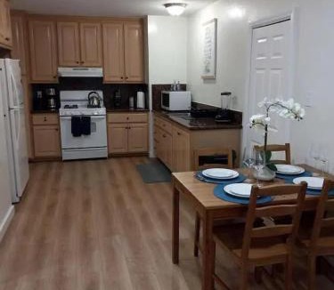 Rialto House | "Sage-3" Beautiful, comfortable 3 bedroom home in Rialto with AC and laundry