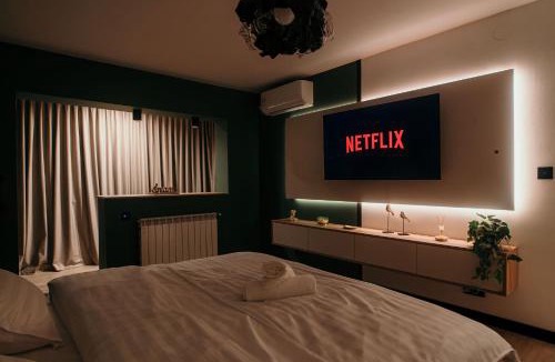 Drobeta-Turnu Severin Apartment | Sage Studio