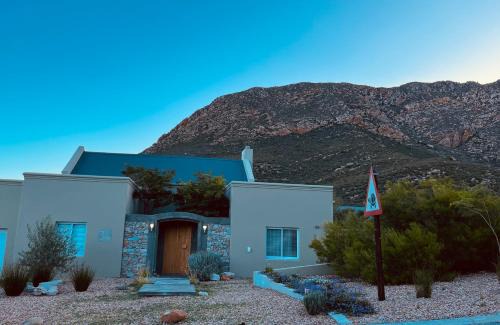 Montagu House | Sage