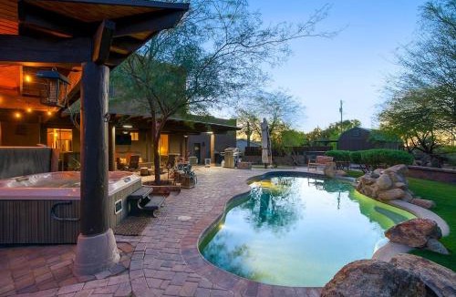 County Island House | Saguaro Sunset