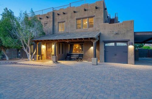 County Island House | Saguaro Sunset