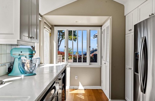 Pacific Grove House | Sailaway - Pacific Grove House - Attention Sea Gazers!