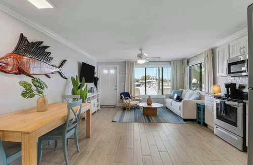 Stuart Apartment | Sailfish Suites 1 - Waterfront & pet friendly!