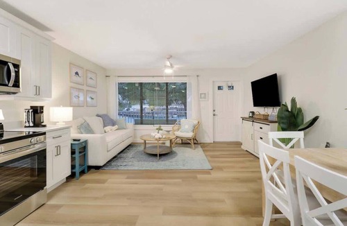 Stuart Apartment | Sailfish Suites 10 - Waterfront and Pet Friendly