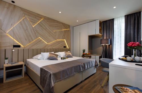 Split Hotel | Sailor Boutique Rooms