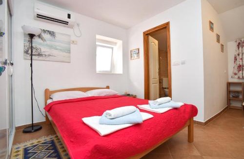 Old Town House | Sailor House