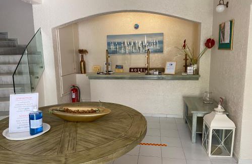 Spetses Hotel | Sailor's Nautical Concept