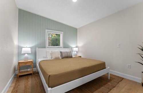 Parsuns To Cocoa Beach Apartment | Sailors Knot