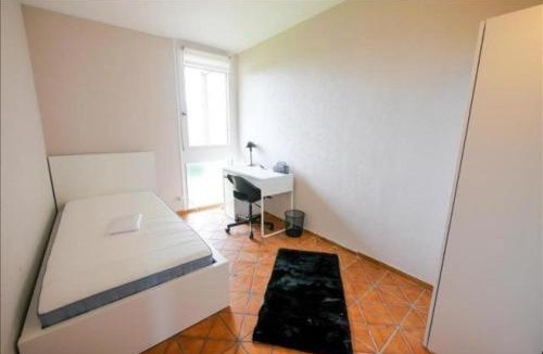 Saint-Cloud Bed & Breakfast | Saint Cloud Citea Access dayuse Room - 10 minutes La Defense 20 minutes Paris Parc Expo