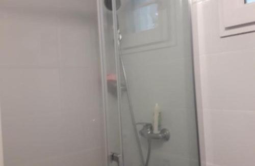 Saint-Cloud Bed & Breakfast | Saint Cloud Citea Access dayuse Room - 10 minutes La Defense 20 minutes Paris Parc Expo