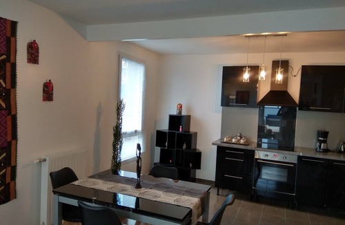 Saint-Denis Apartment | SAINT-DENIS PARIS 2-BEDROOM APARTMENT