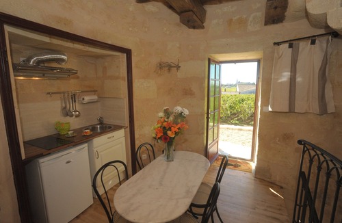 Saint-Emilion Cottage | Saint-Emilion Boutique Moulin center in the heart of the exceptional view vineyards