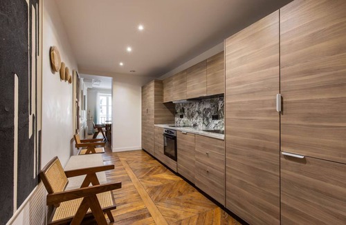 Saint-Thomas-d'Aquin Apartment | Saint-Germain Living on Rue du Bac