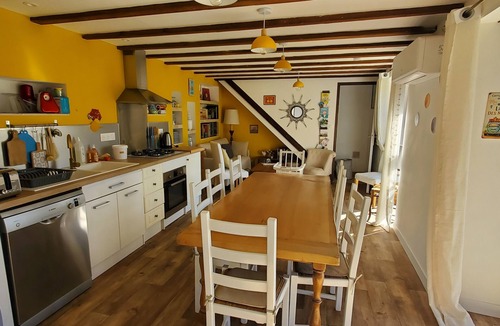 Saint-Felicien House | Saint Joseph gîte, isolated but within walking distance of all amenities!