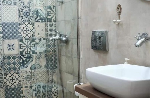 Paleopolis Hotel | Saint Louis Suites