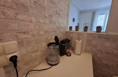 Saint-Mande Apartment | Saint-Mandé studio, proche metro Ligne 1 & Paris Centre, Wifi rapide, Ideal couple, télétravail