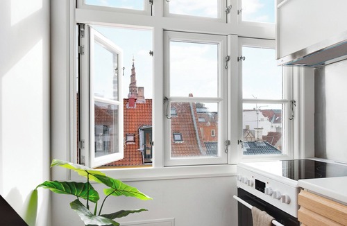 Christianshavn Apartment | Saint - Nice 1-bdr Apt by the Canals