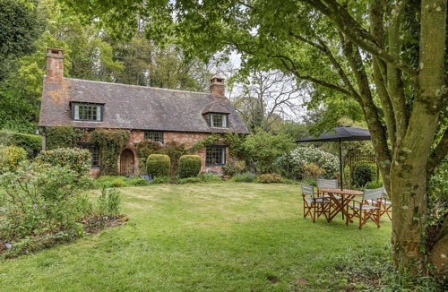 Old Cleeve Cottage | Saint Pancras Chapel