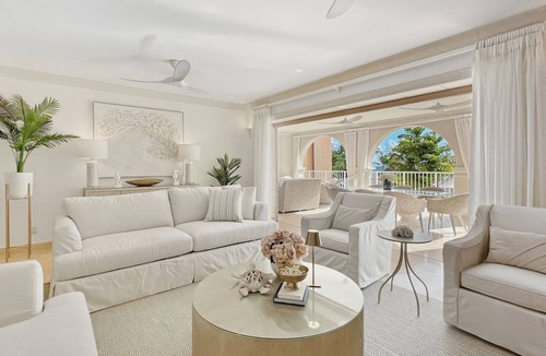 Little Battaleys Apartment | Saint Peter's Bay 208 - Chic Beachfront Condo