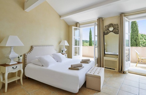 Cote d'Azur- French Riviera Ski Chalet | Saint Tropez Golf - Maison Pâquerette