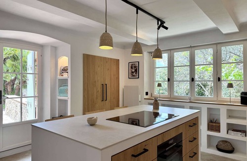 La Nartelle House | Sainte-Maxime – Exceptional Bastide with Sea View – Gulf of Saint-Tropez