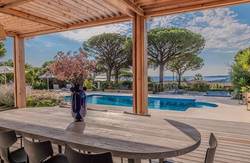 La Nartelle House | Sainte-Maxime renovated villa with sea view