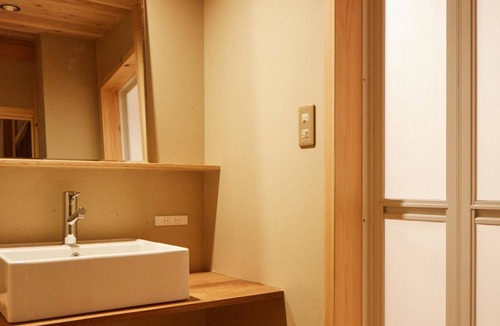 Sakai Ward House | Sakainoma Kuma