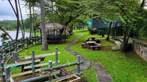 Pollachi Resort | Sakthi River Resort