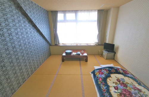Chiranchokori Hostel | Sakurakan - Hostel