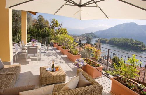 Sala Comacina Apartment | SALA COMACINA APARTMENT NO 1-SLEEPS 10 by Italian Apartments